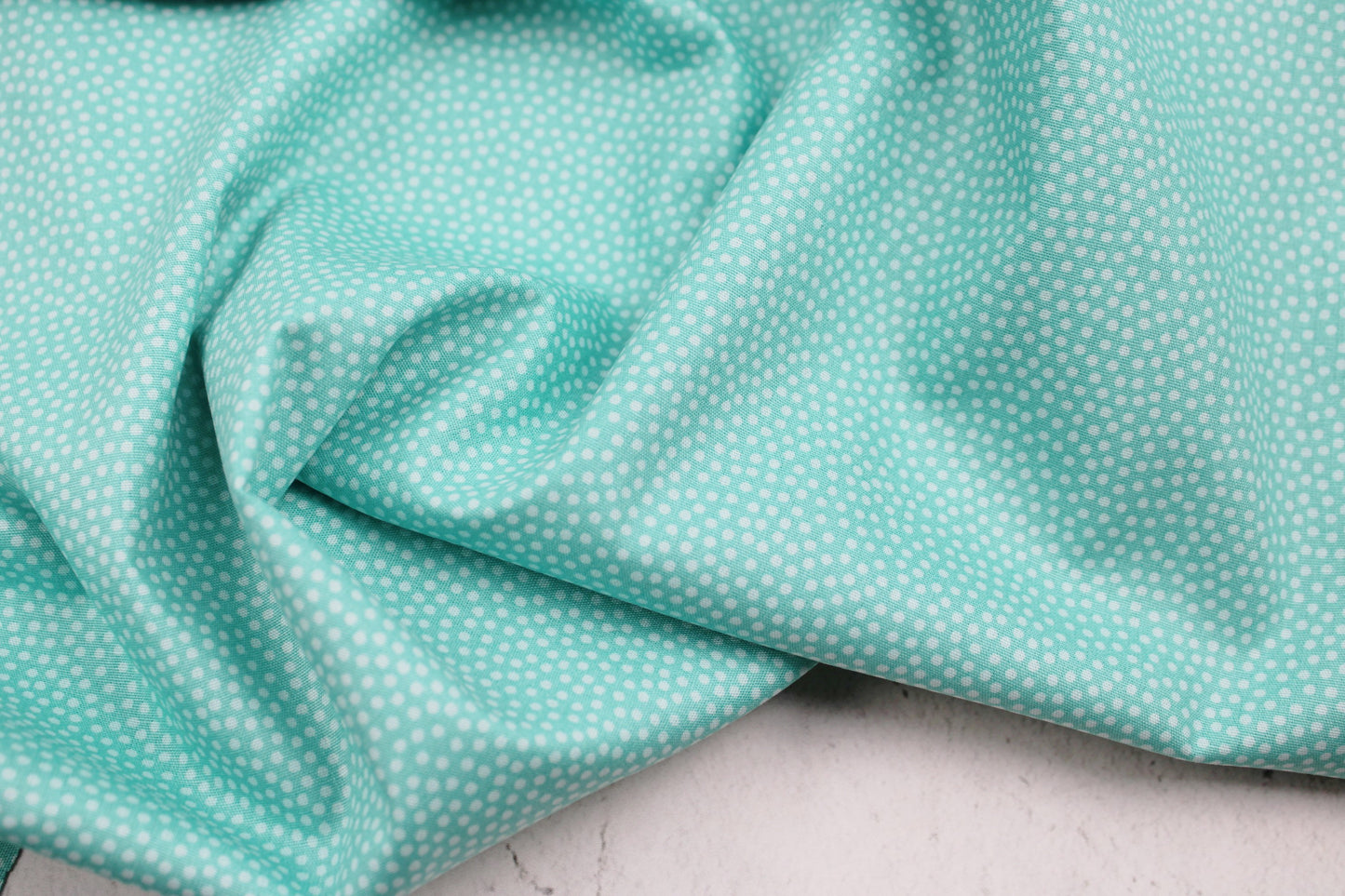 Baumwollstoff Dotty mit Pünktchen in mint
