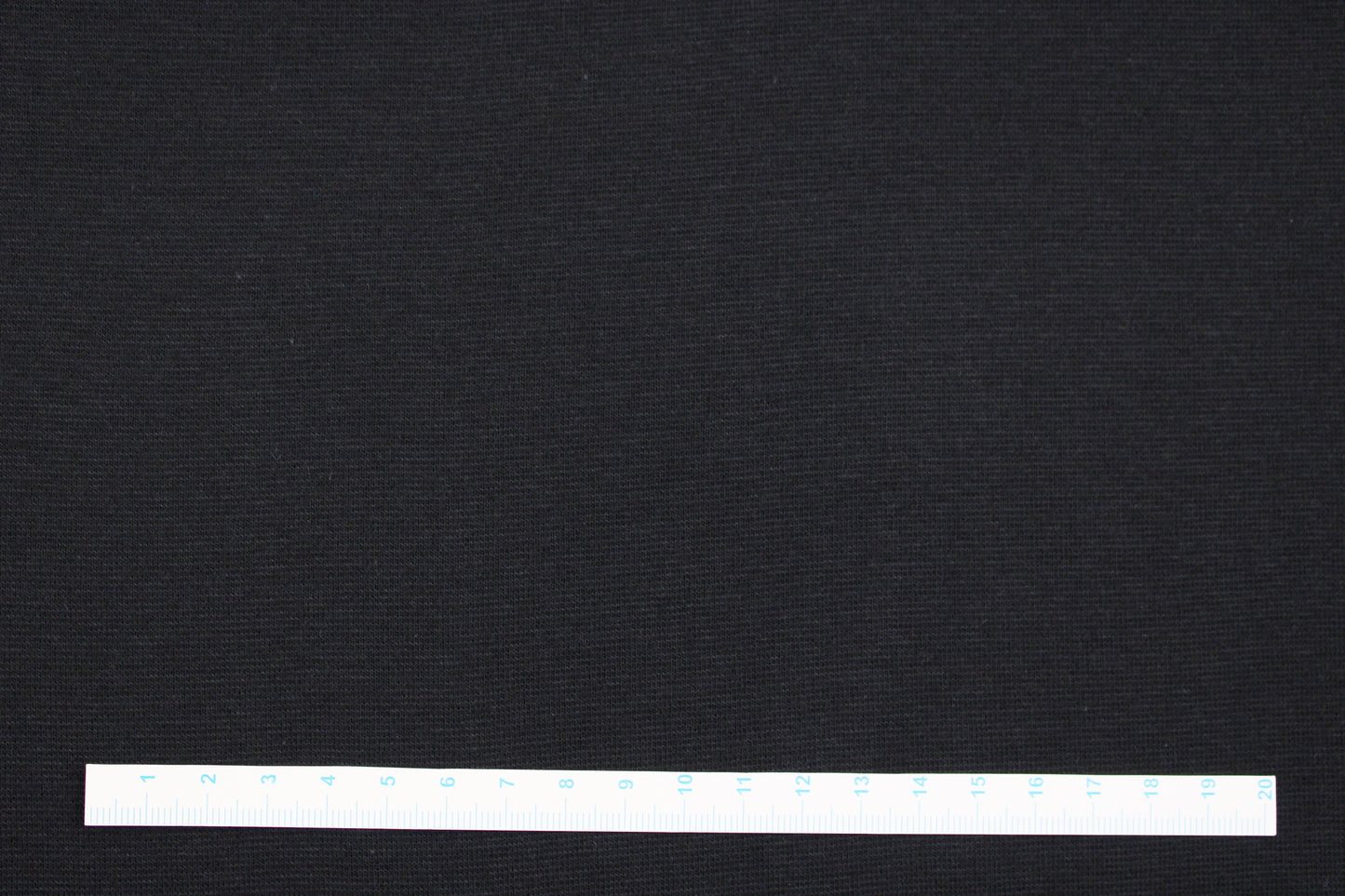 Bündchenstoff Heike uni schwarz Maßstab