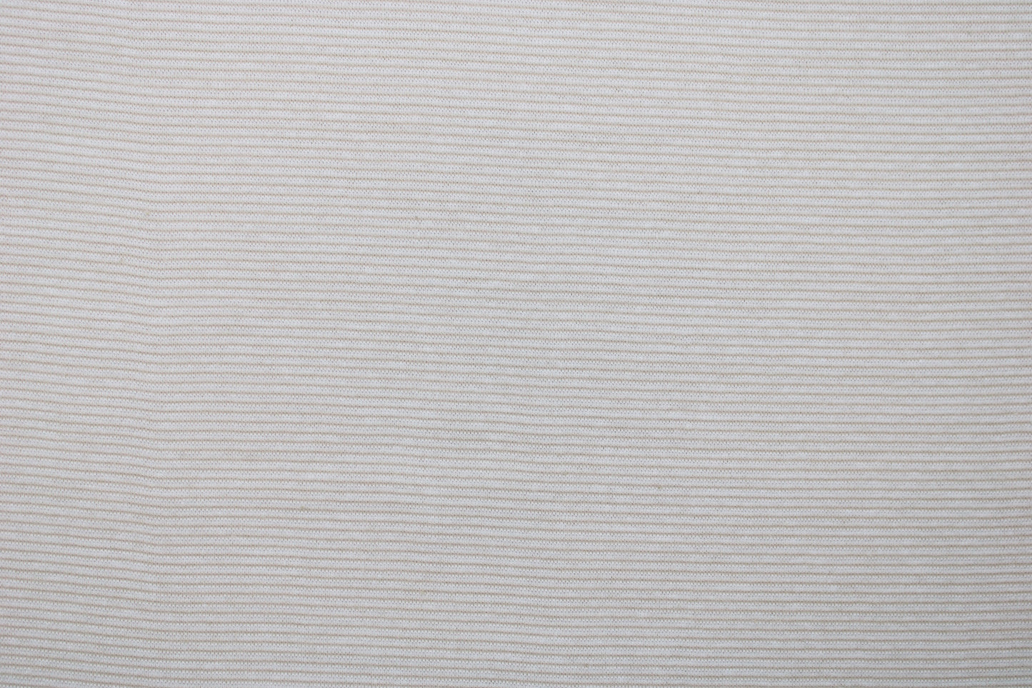 Bündchenstoff mit feinen Streifen in hellbeige/ecru Detailbild