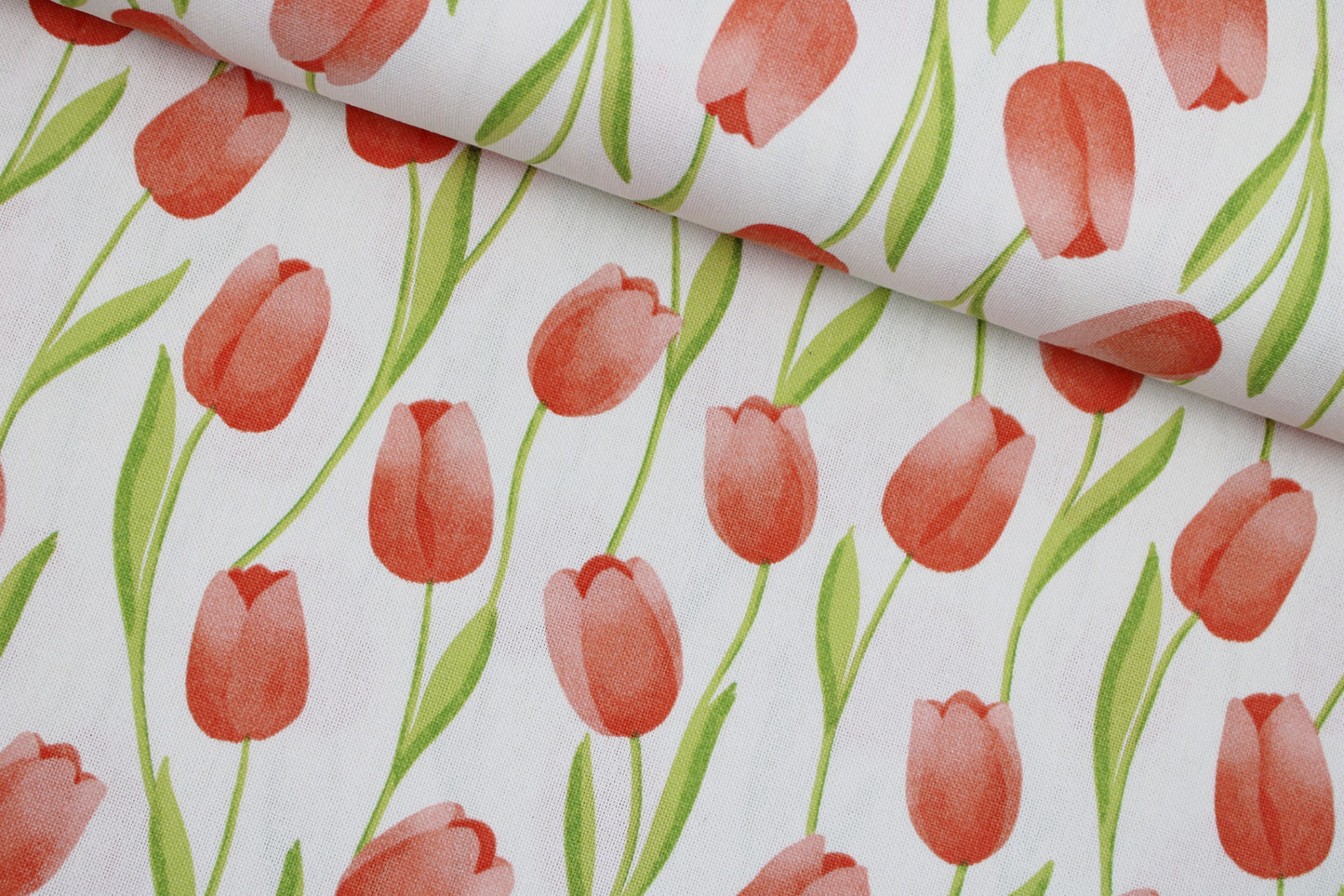 Canvasstoff mit Tulpen auf naturweißem Grund quer