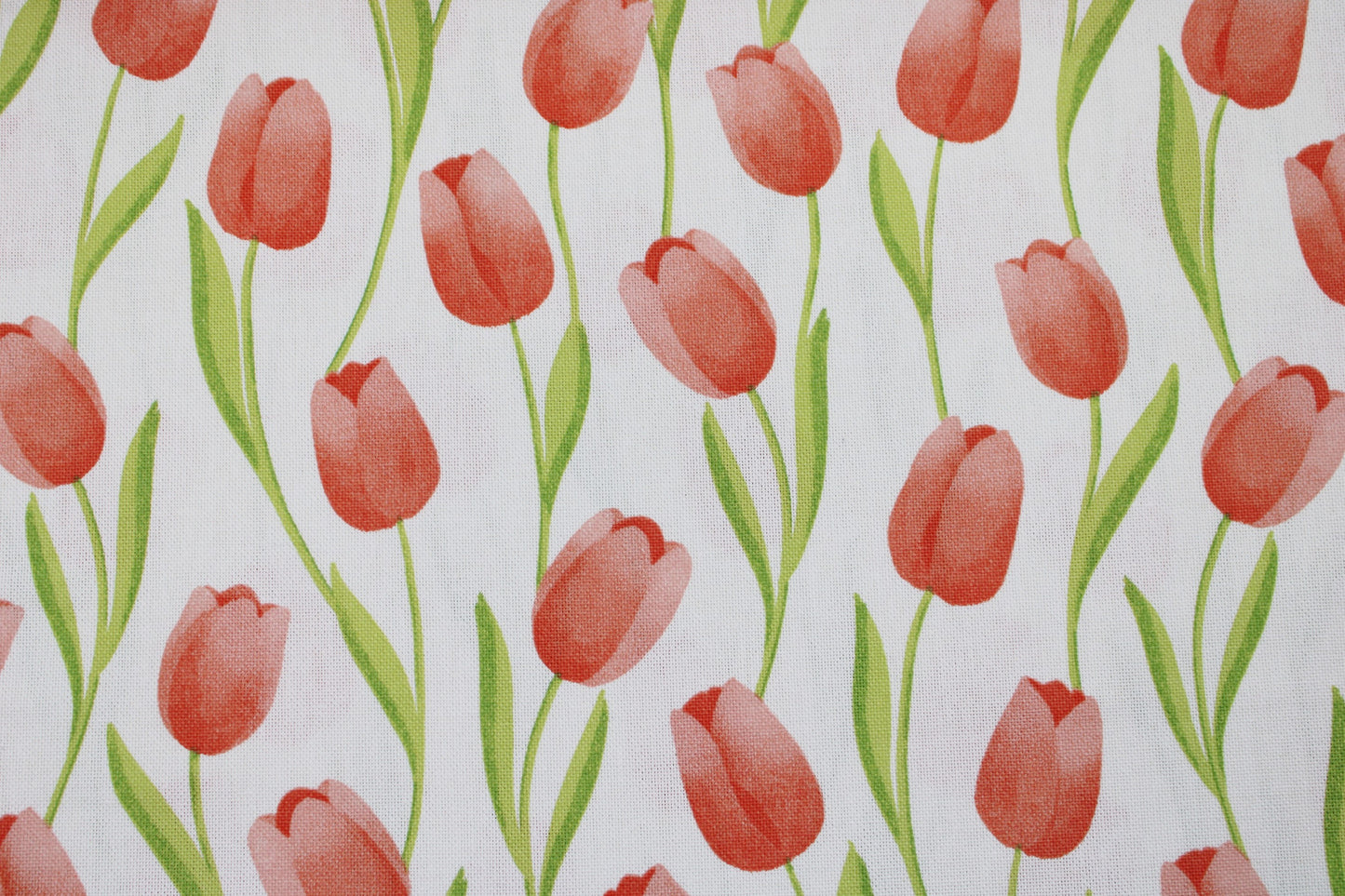 Canvasstoff mit Tulpen auf naturweißem Grund Detailbild