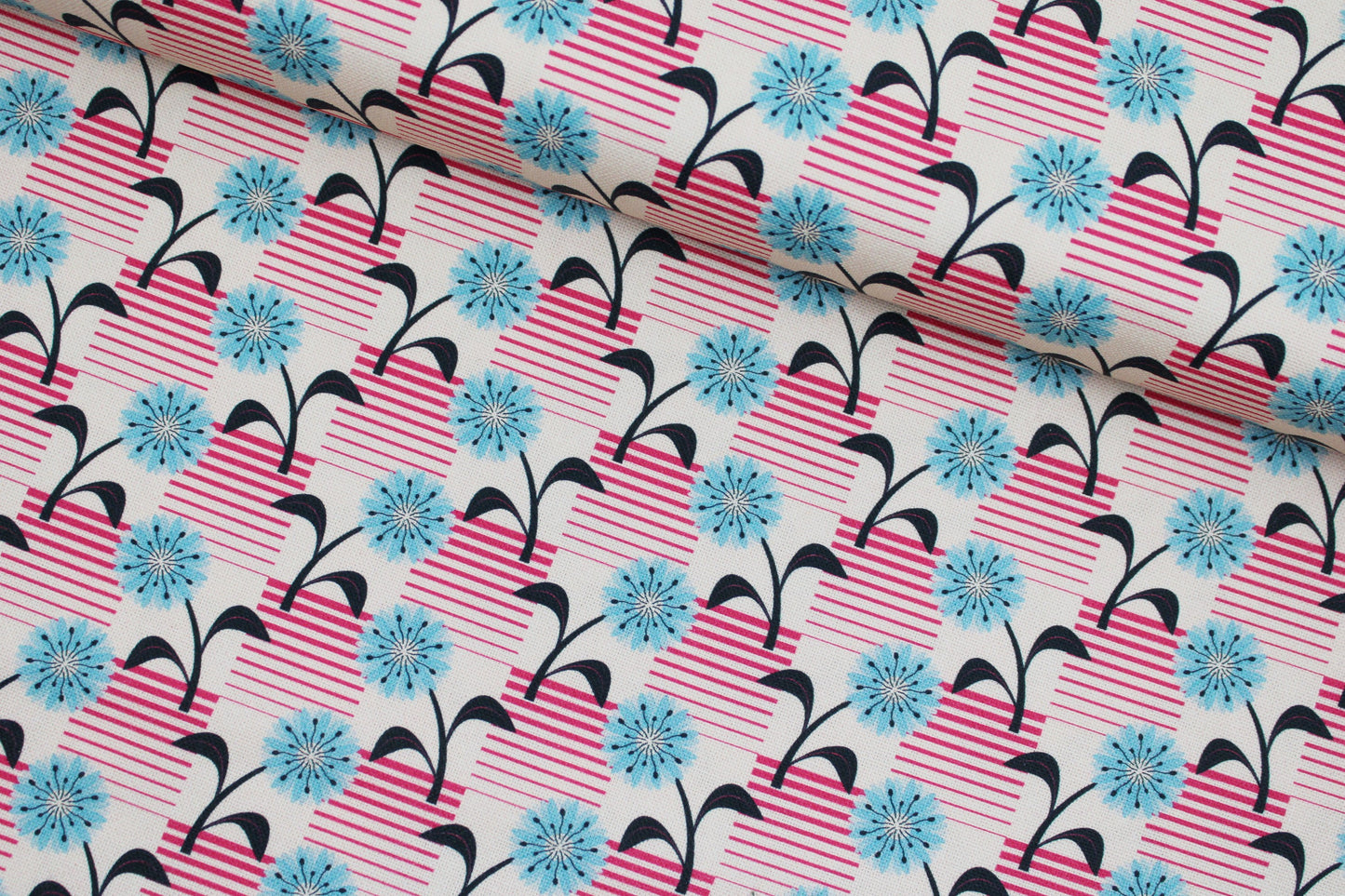 Canvasstoff mit Retro-Blumen in naturweiß, pink und türkis quer
