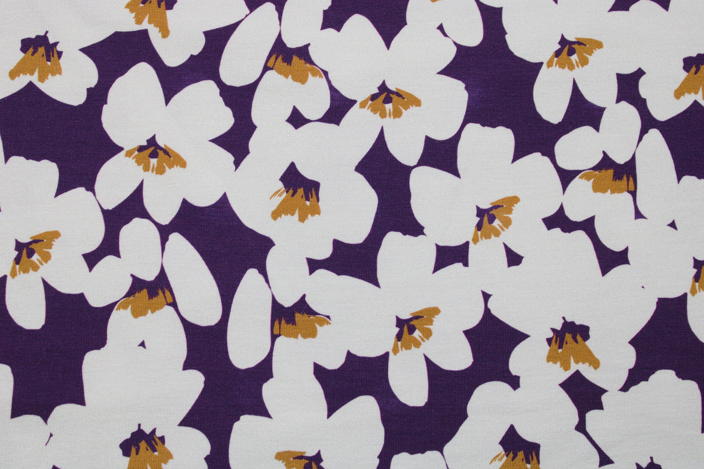 Modal French Terry Sweat in dunkellila mit ecru farbenen Blumen Detailbild