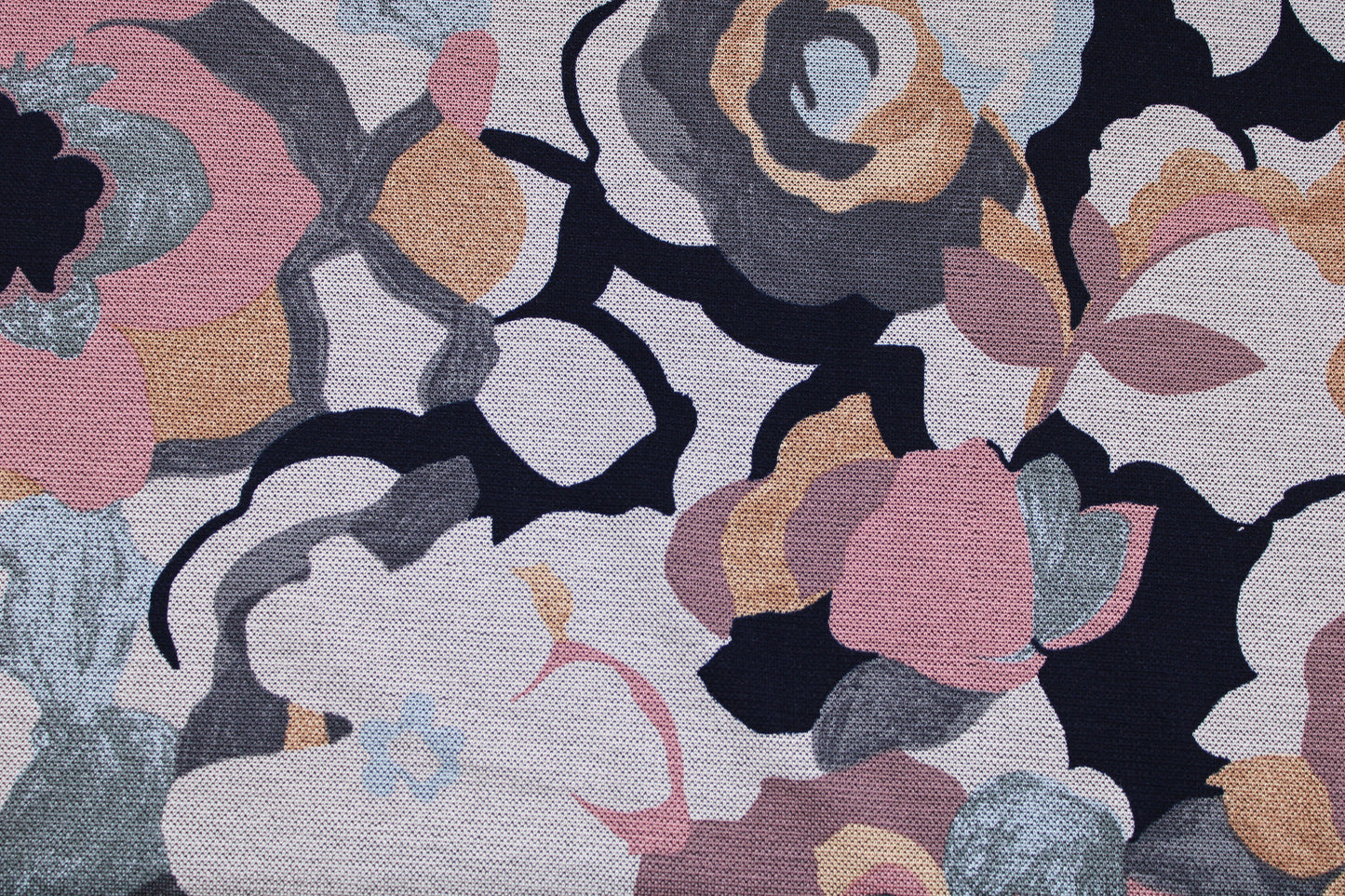 Jacquardjersey Bari Blumen - altrosa/schwarz/beige