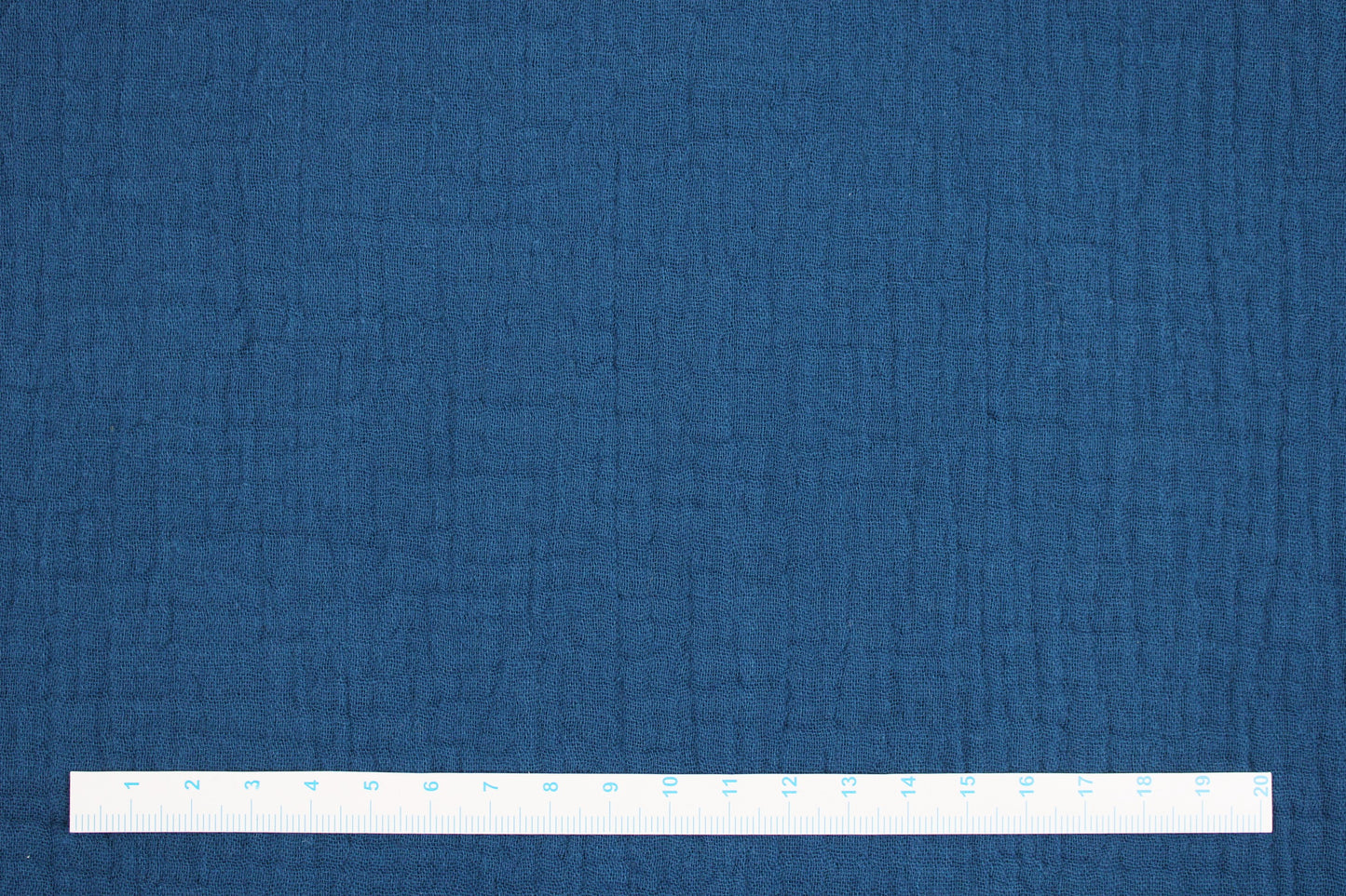 Musselinstoff Jenke uni dunkelpetrol Maßstab