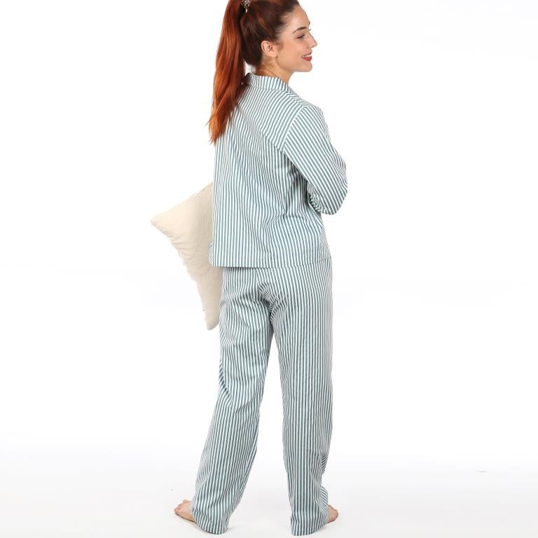 Papierschnittmuster Pyjama Frau Hilda von Studio Schnittreif