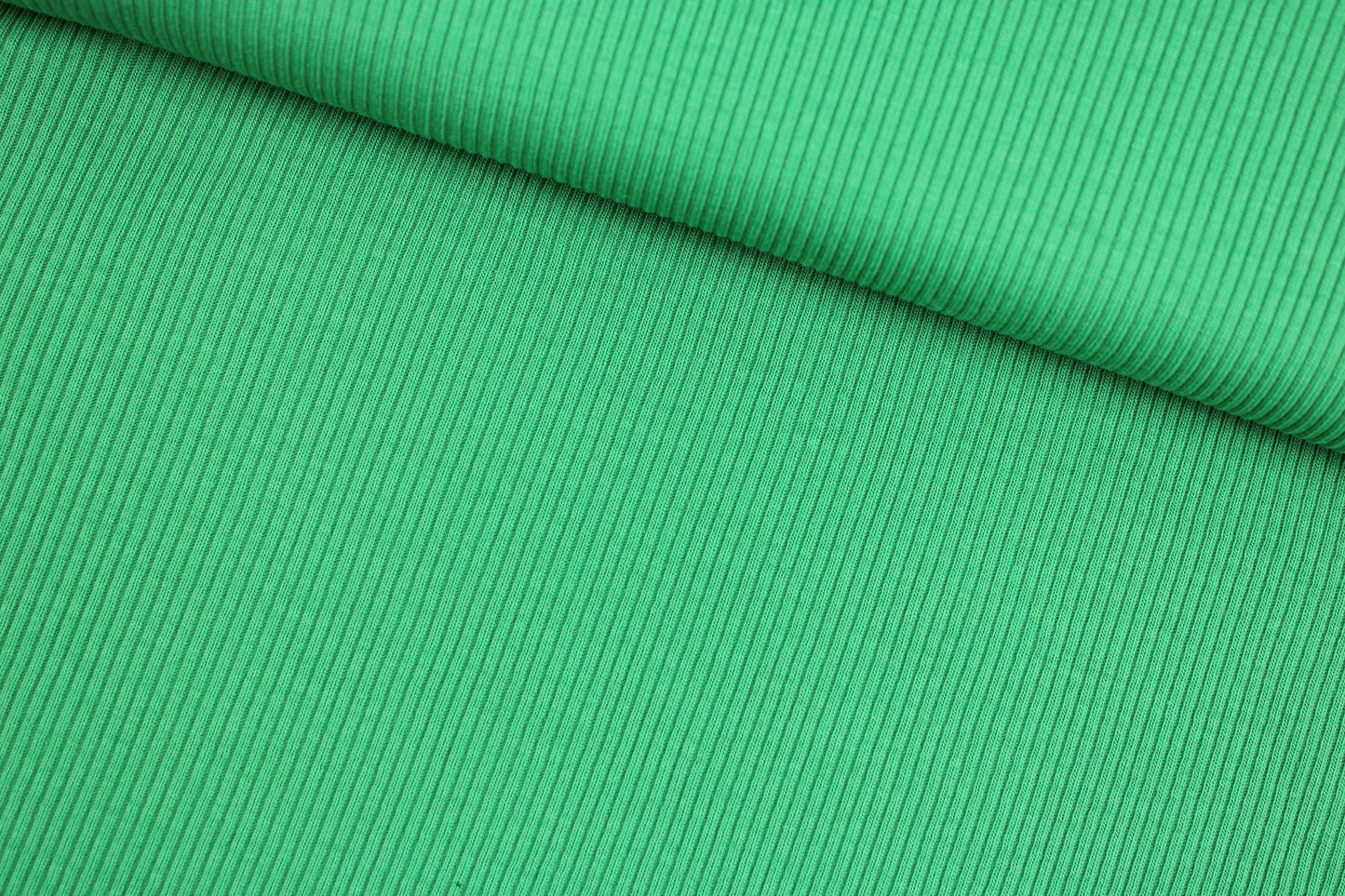 Rippjersey Marissa in uni grün quer