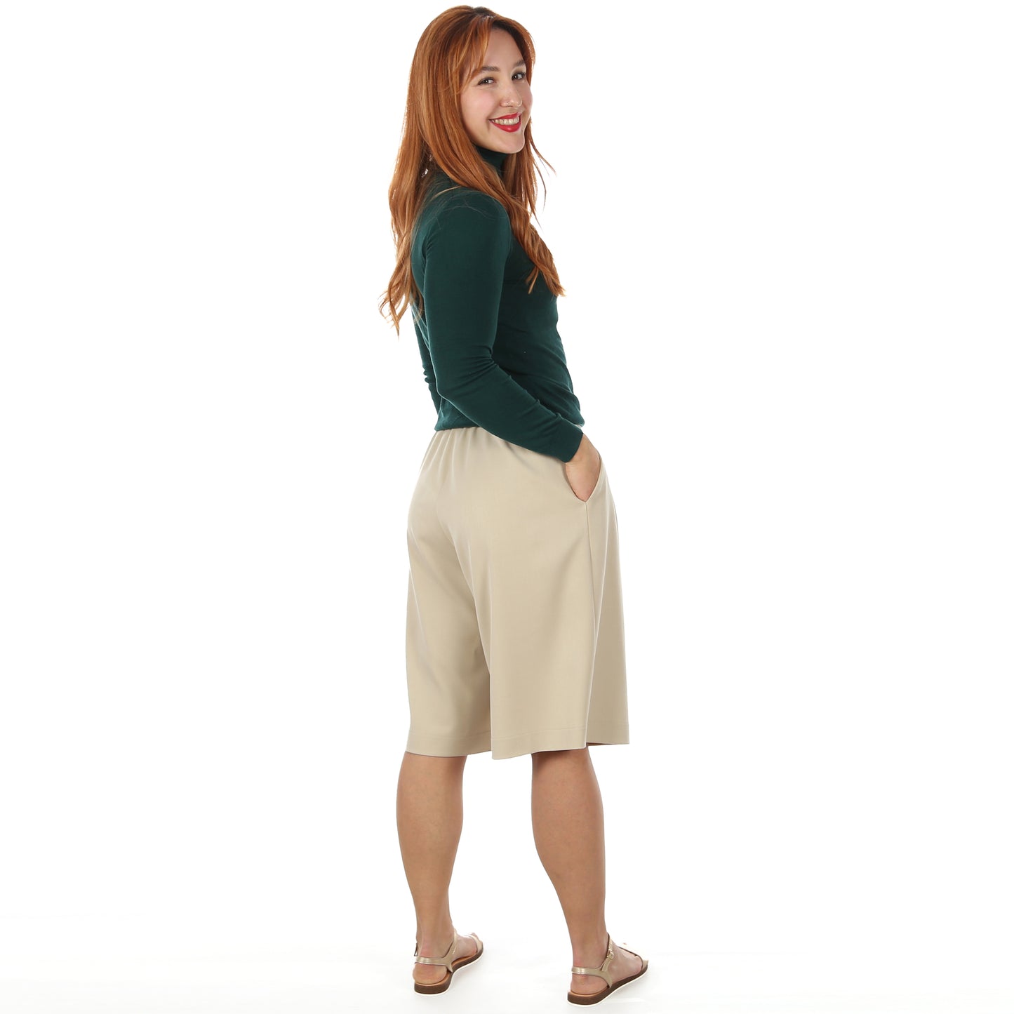 Papierschnittmuster Frau Beeke - Bermudashorts
