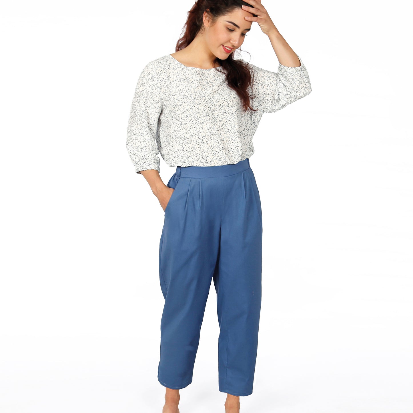 Schnittmuster Frau Gusta Hose im Egg-Shape von Studio Schnittreif