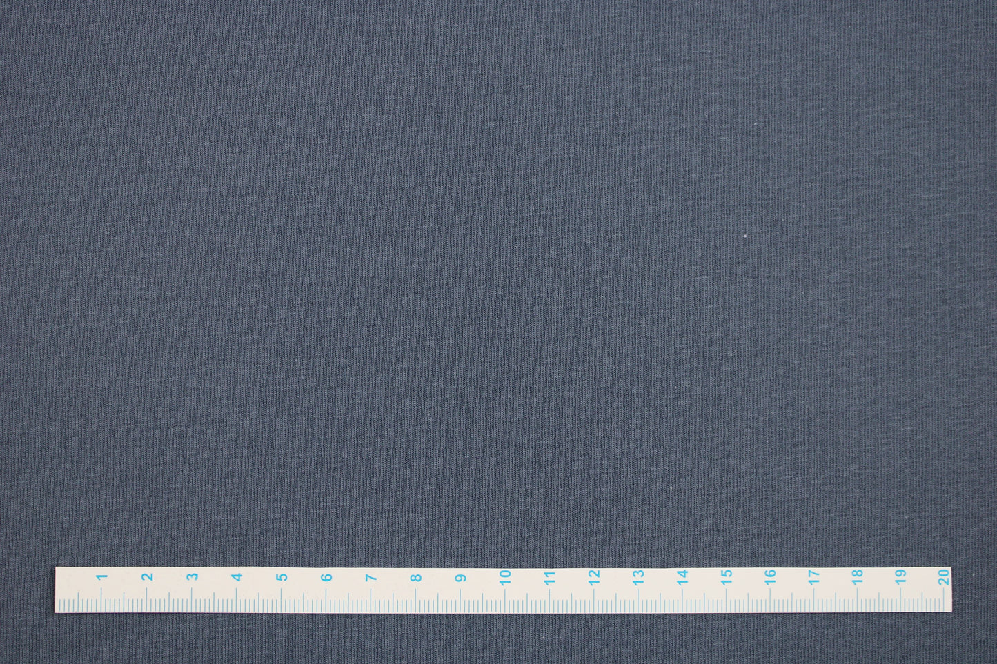 Sweatstoff Eike in uni jeansblau Maßstab