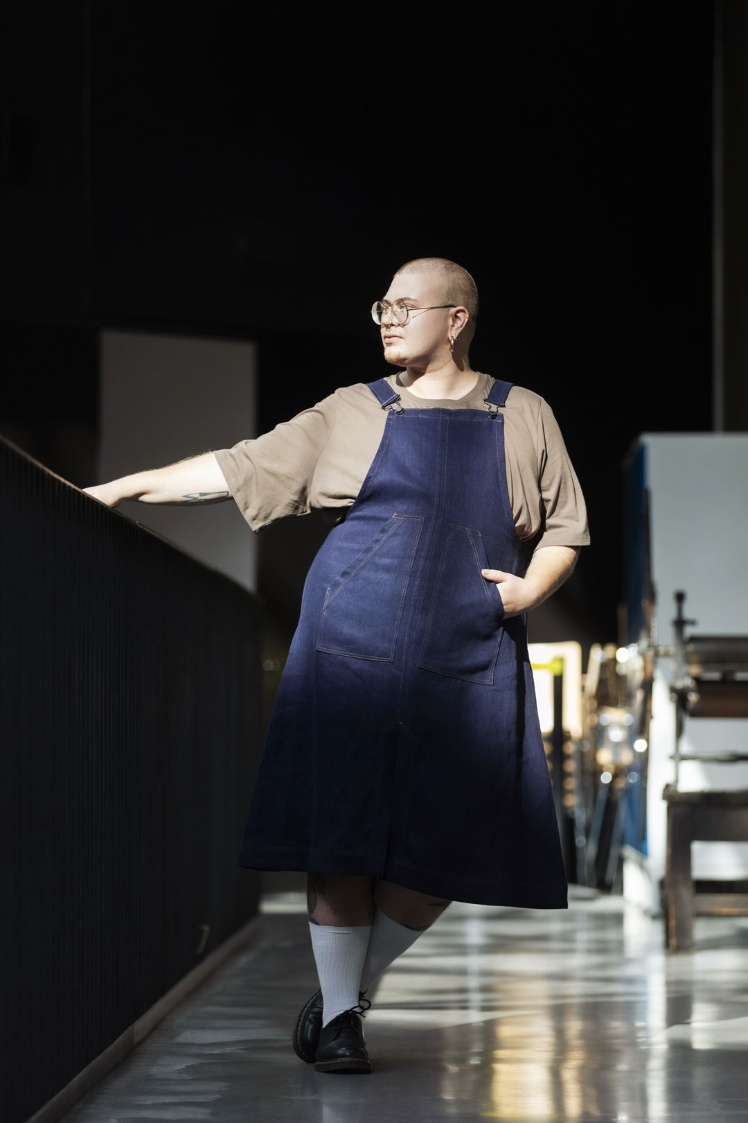 Tauko Magazin No 14 - Denim Latzkleid