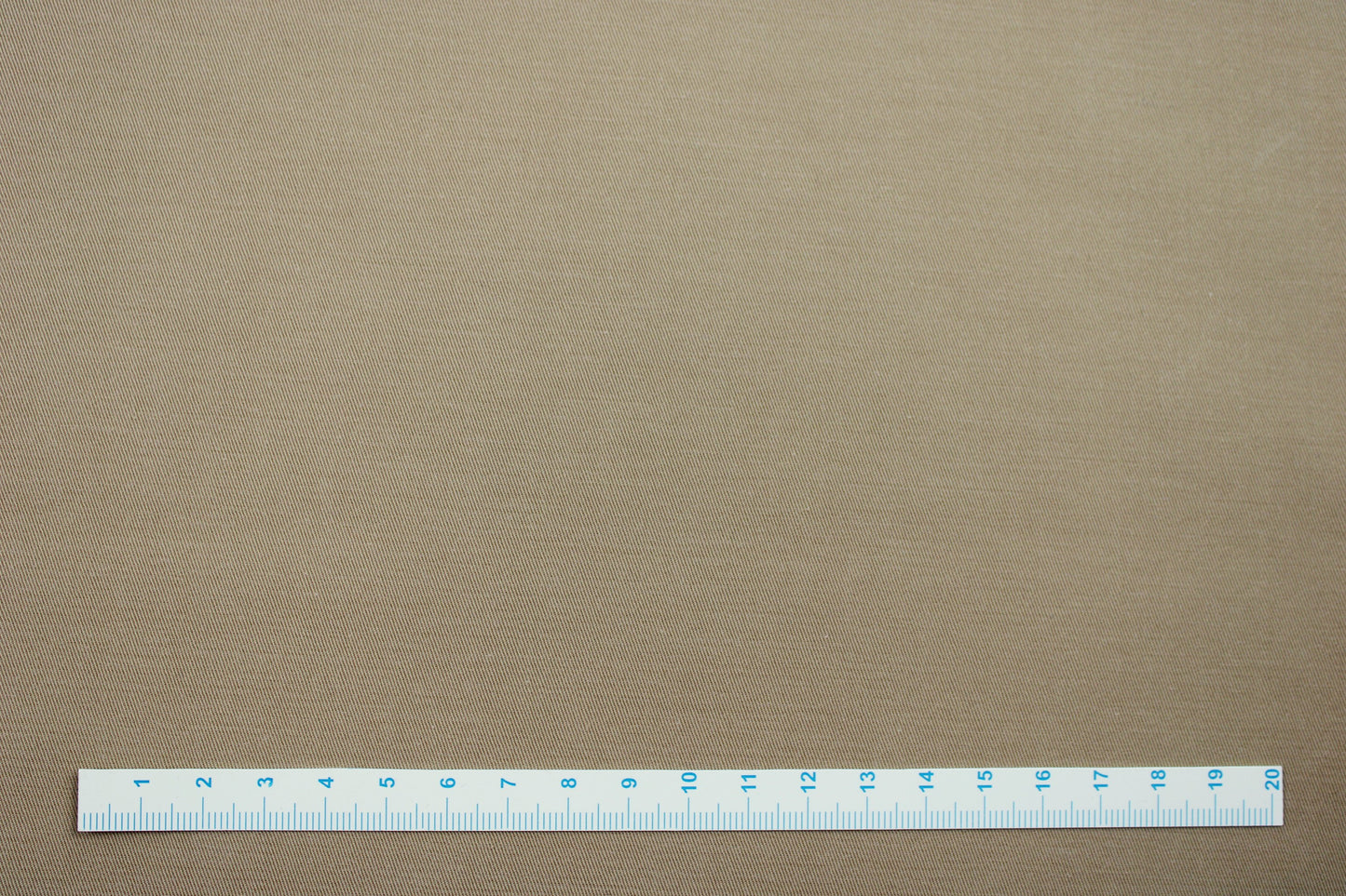 Tencel-Stretch in uni beige Maßstab