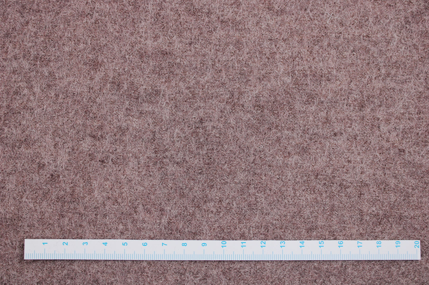 Wollwalk Naomi beige meliert Maßstab