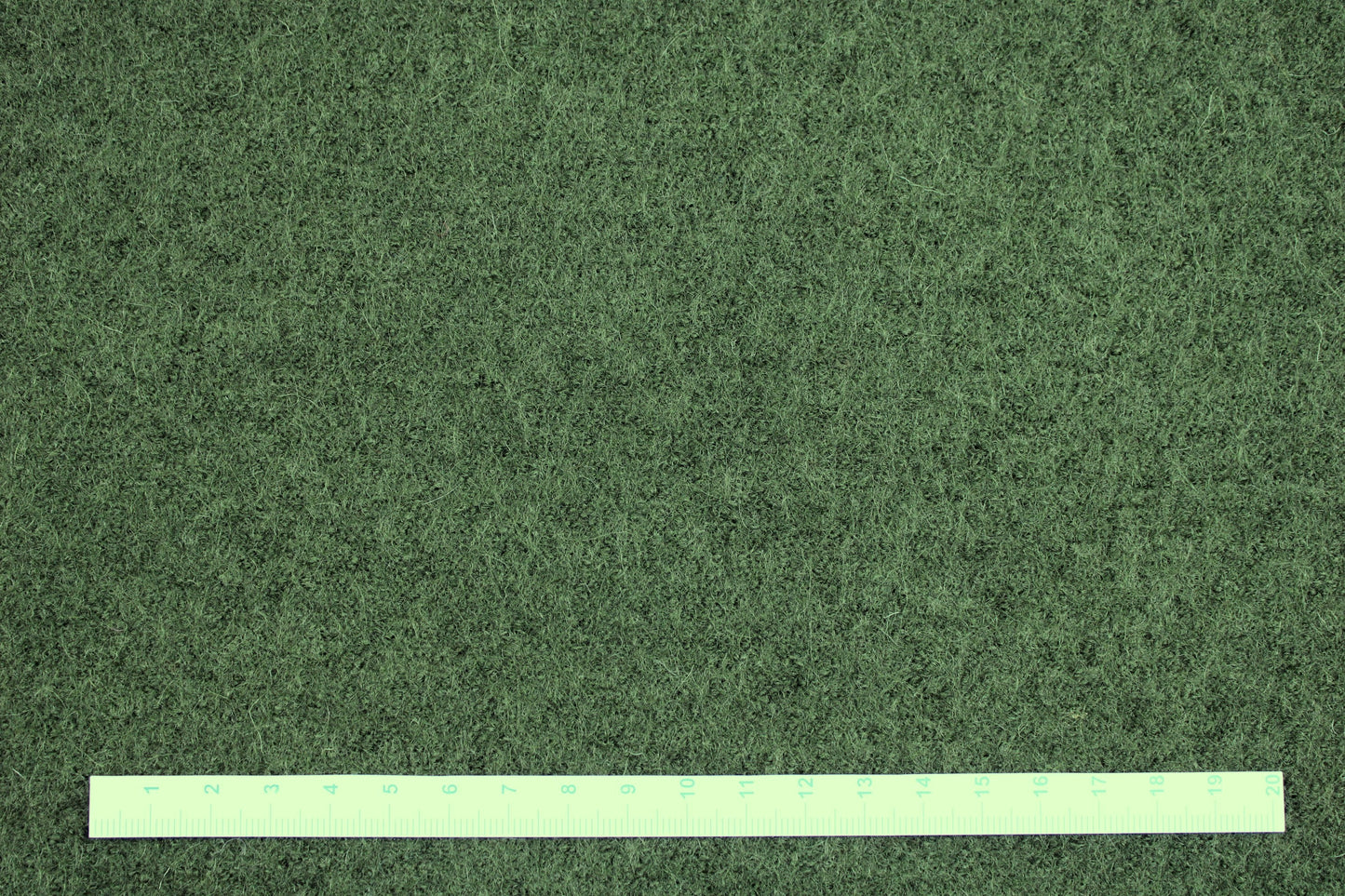 Wollwalk in uni olivgrün Maßstab