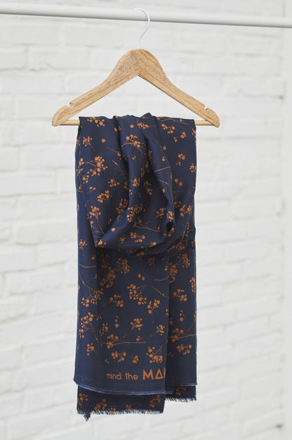 Viskose Twill Stalks indigo night mit Blümchen von mind the MAKER Fall