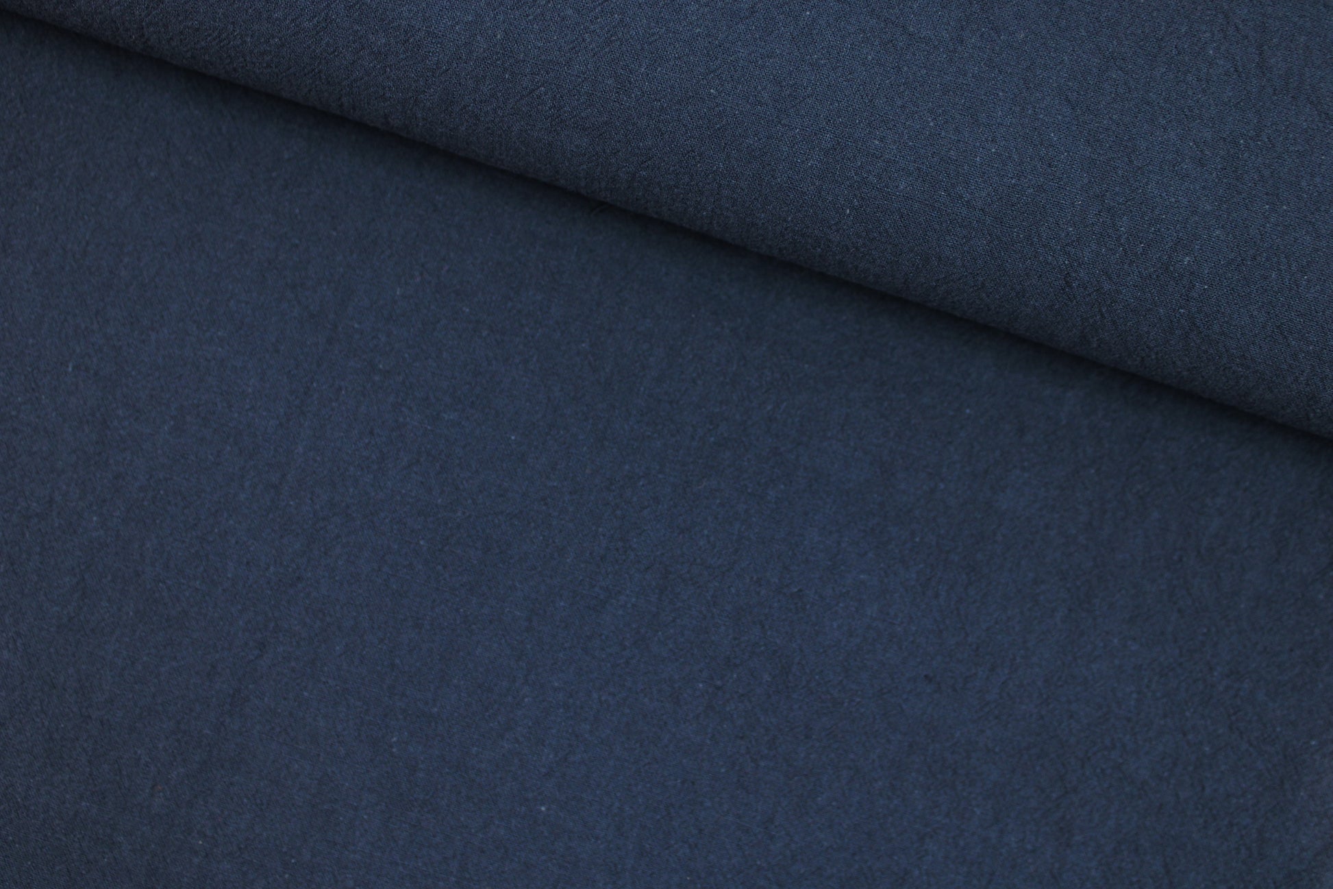 Baumwollcrepe Franky in Dunkelblau quer