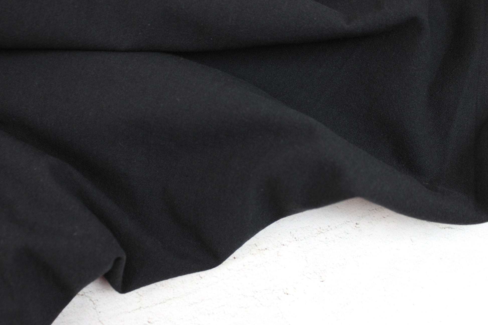 Baumwollcrepe Franky in Schwarz