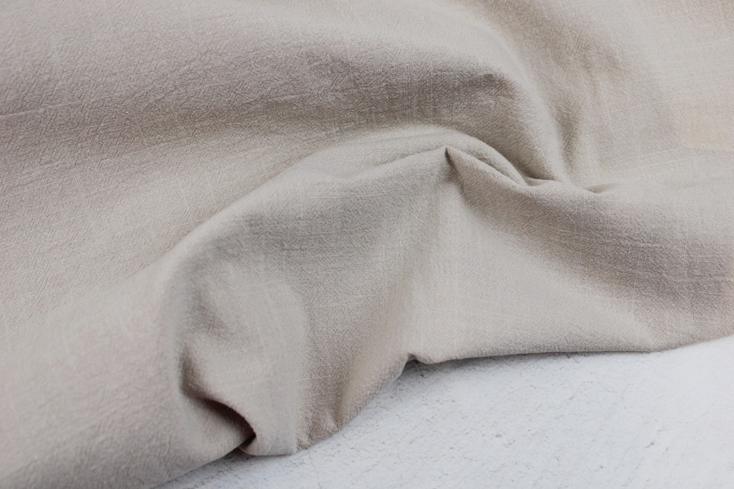 Baumwollstoff Franky mit Crepestruktur in Beige