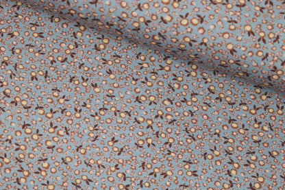 Baumwolljersey Flowers & Wood mit kleinen Blümchen in hellblau und rose quer