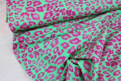 Baumwolljersey Madrid Leomuster Grün Pink Ballenansicht