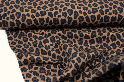 Baumwolljersey Theo mit Leoprint in Braun und Schwarz Ballenansicht