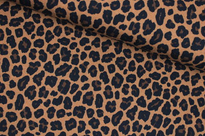 Baumwolljersey Theo mit Leoprint in Braun und Schwarz quer