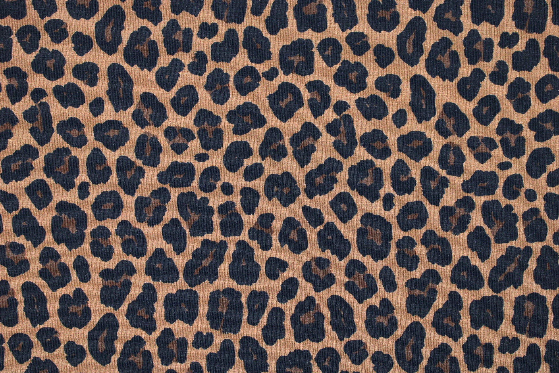 Baumwolljersey Theo mit Leoprint in Braun und Schwarz Detailbild