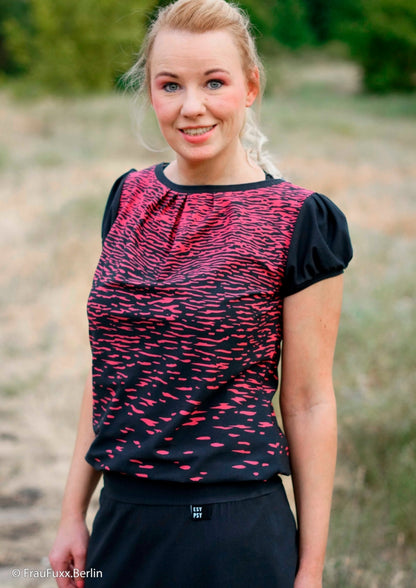 Baumwolljersey mit Farbverlauf von schwarz zu rot als Shirt vernäht