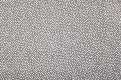 Beiger Baumwollstoff Dotty mit weißen Pünktchen Detailbild