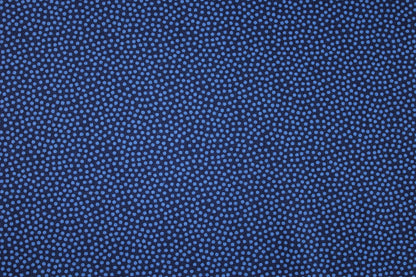 Baumwollstoff Dotty mit kleinen Pünktchen in Blau Detailbild