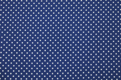 Dunkelblauer Baumwollstoff mit kleinen weißen Punkten aus der Emilie-Kollektion Vintage Mood Detailbild