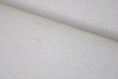 Baumwollstoff Neon Neppy mit kleinen Neonfäden in Gelb und Orange quer