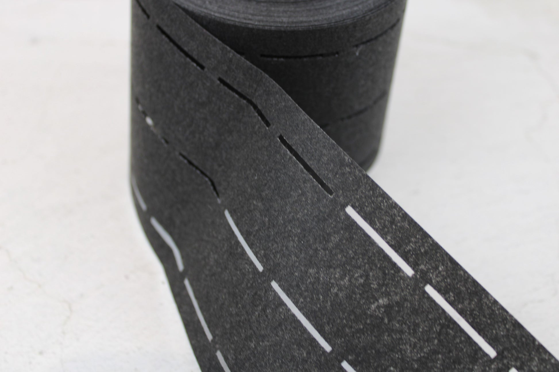 Bundfix für exakte Hosen- und Rockbünde in 30mm Breite in schwarz