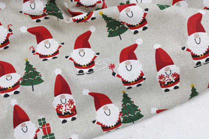 Canvasstoff Ember Weihnachtswichtel auf beigem Grund