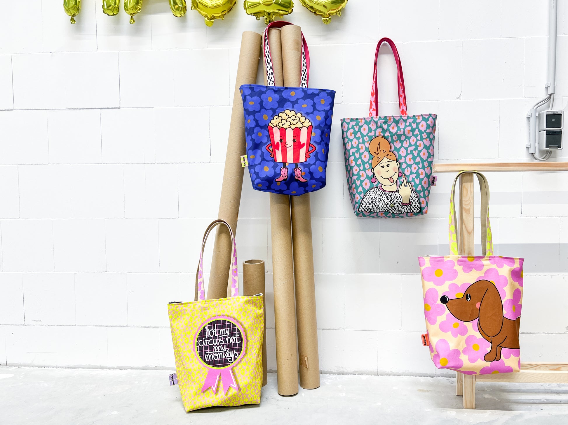 Taschen-Panel Cherry Picking Bag Popcorn und frecher Dame Übersicht