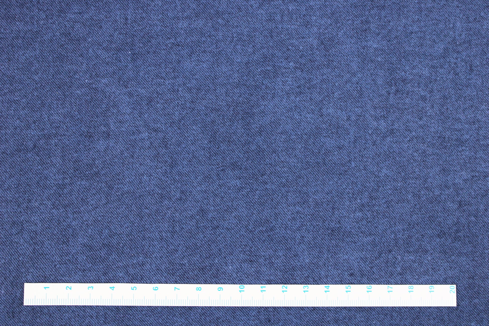 Flanellstoff Hudson uni blau meliert Maßstab