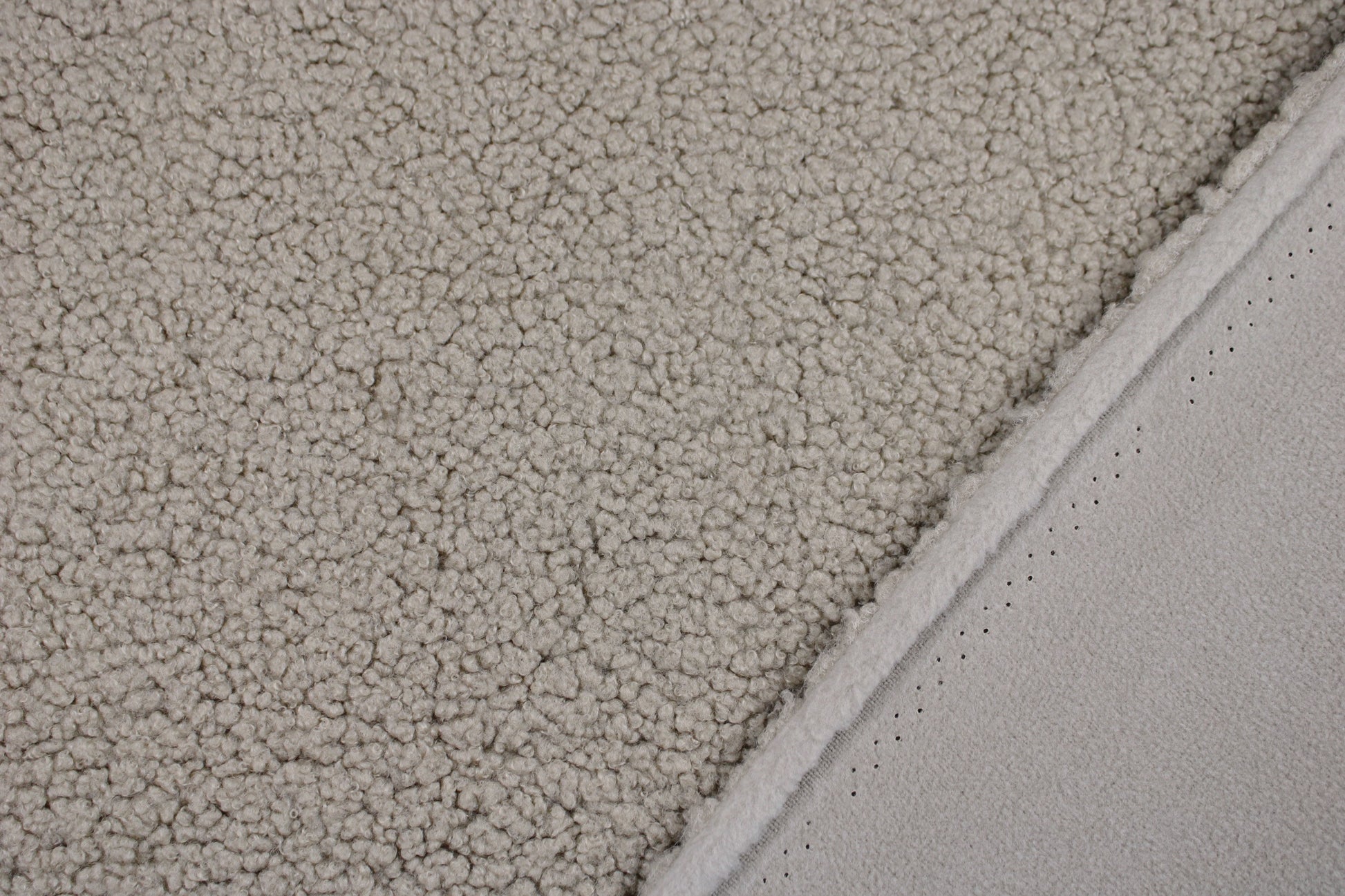 Teddystoff mit weicher Fleeceabseite in beige mit Rückseite