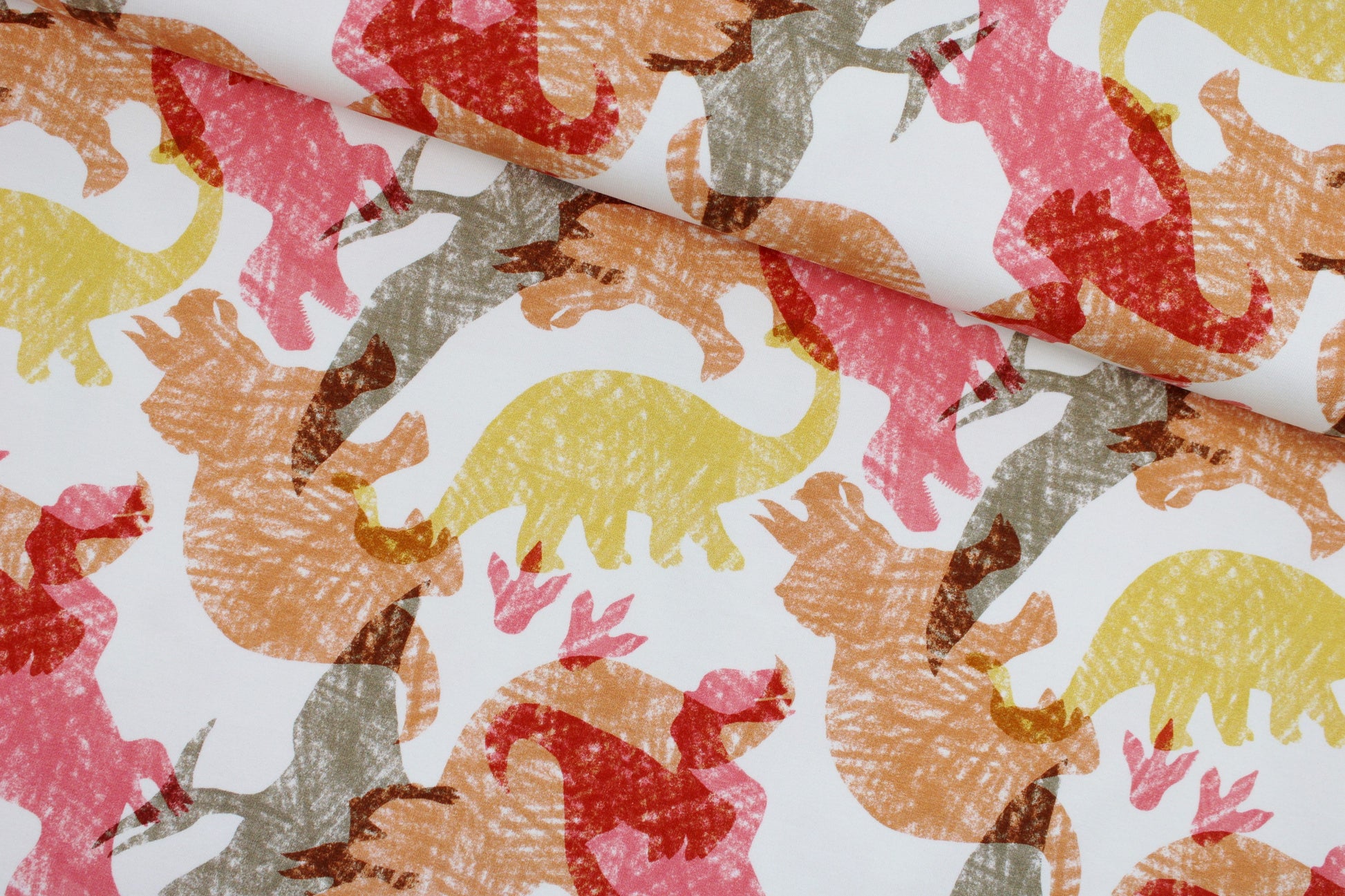 Heller French Terry Sweat mit Dinosauriern in Rot, Gelb und Orange quer