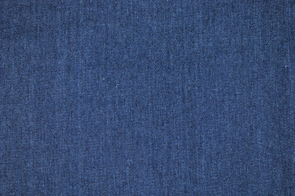 Klassischer Jeansstoff Denim in dunkelblau Detailbild