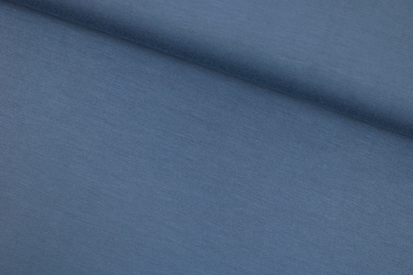 Wicher Modaljersey in uni Jeansblau quer