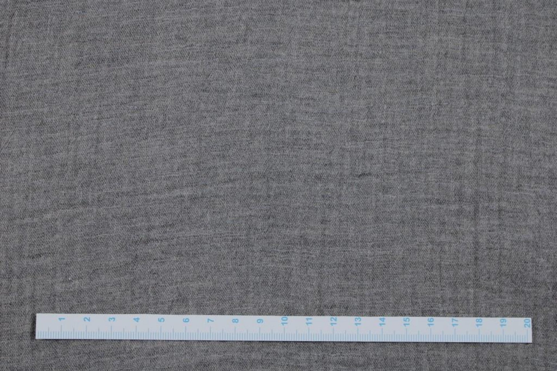 Musselinstoff in Grau Beige meliert Maßstab
