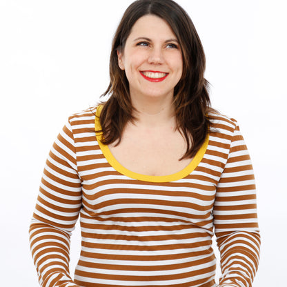 Schnittmuster für das Basicshirt Frau Anica von Studio Schnittreif Nähbeispiel Farbbeispiel