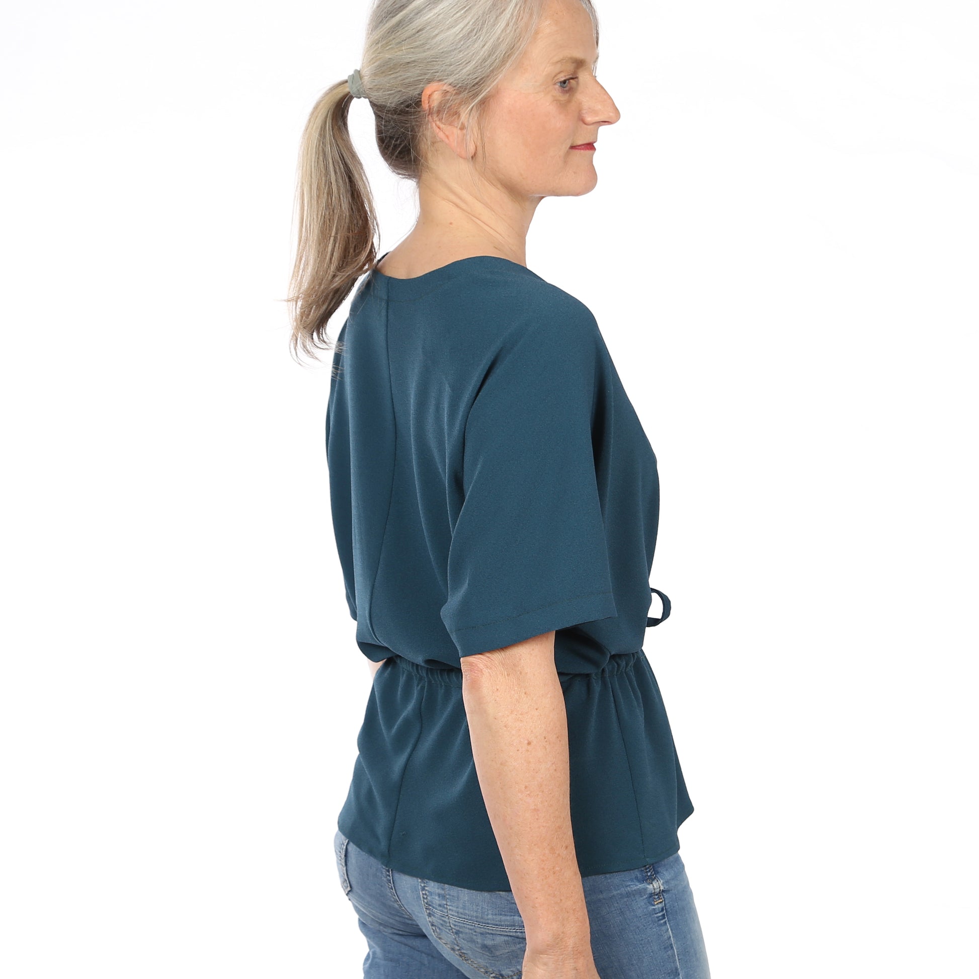 Schnittmuster Bluse Frau Yuuka von Studio Schnittreif