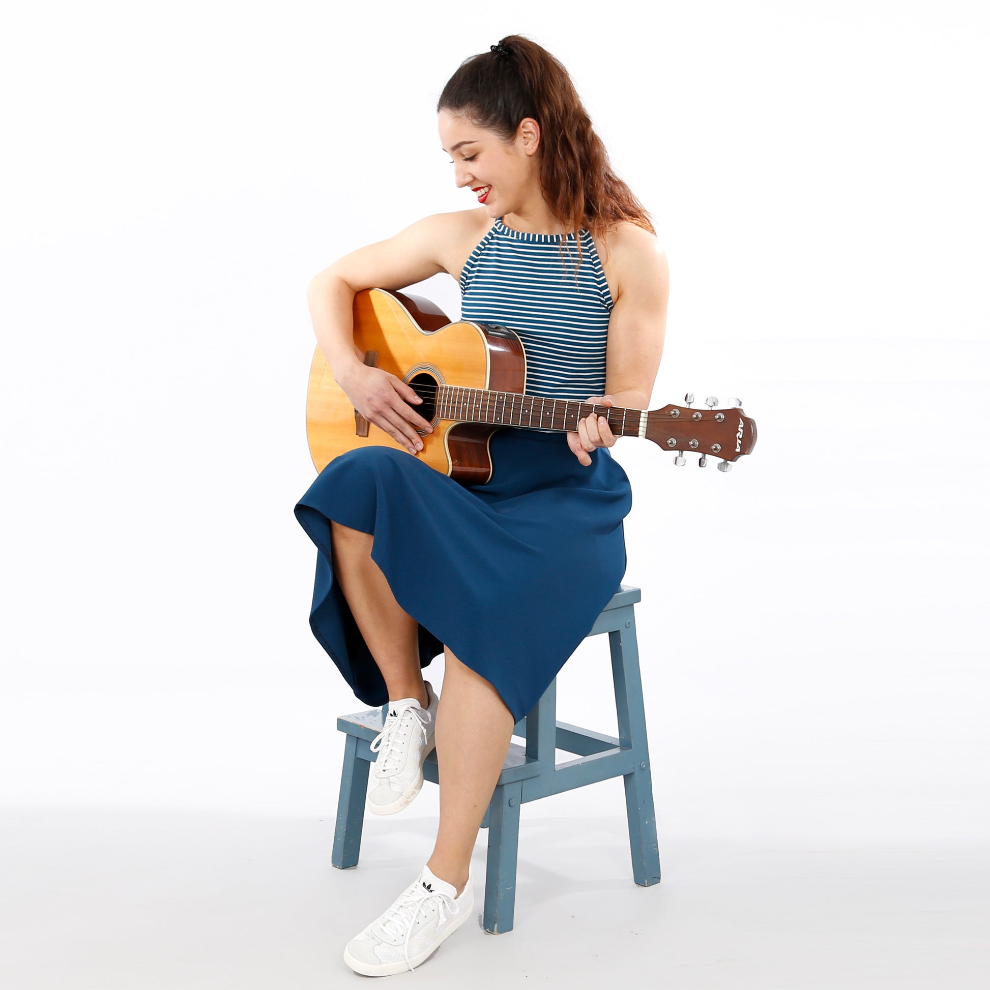 Schnittmuster Frau Bella Halbtellerrock von Studio Schnittreif