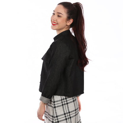 Schnittmuster Frau Cleo kurze Jacke mit Stehkragen