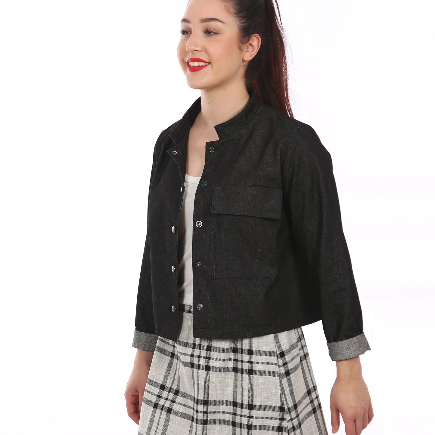Schnittmuster Frau Cleo kurze Jacke mit Stehkragen