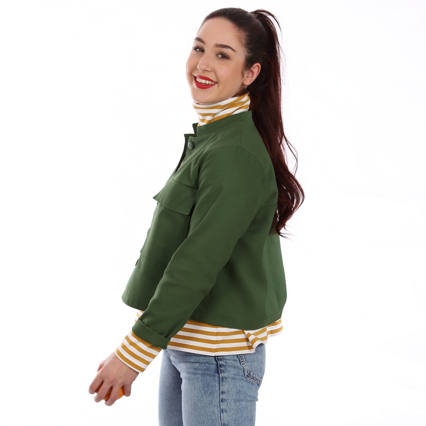 Schnittmuster Frau Cleo kurze Jacke mit Stehkragen