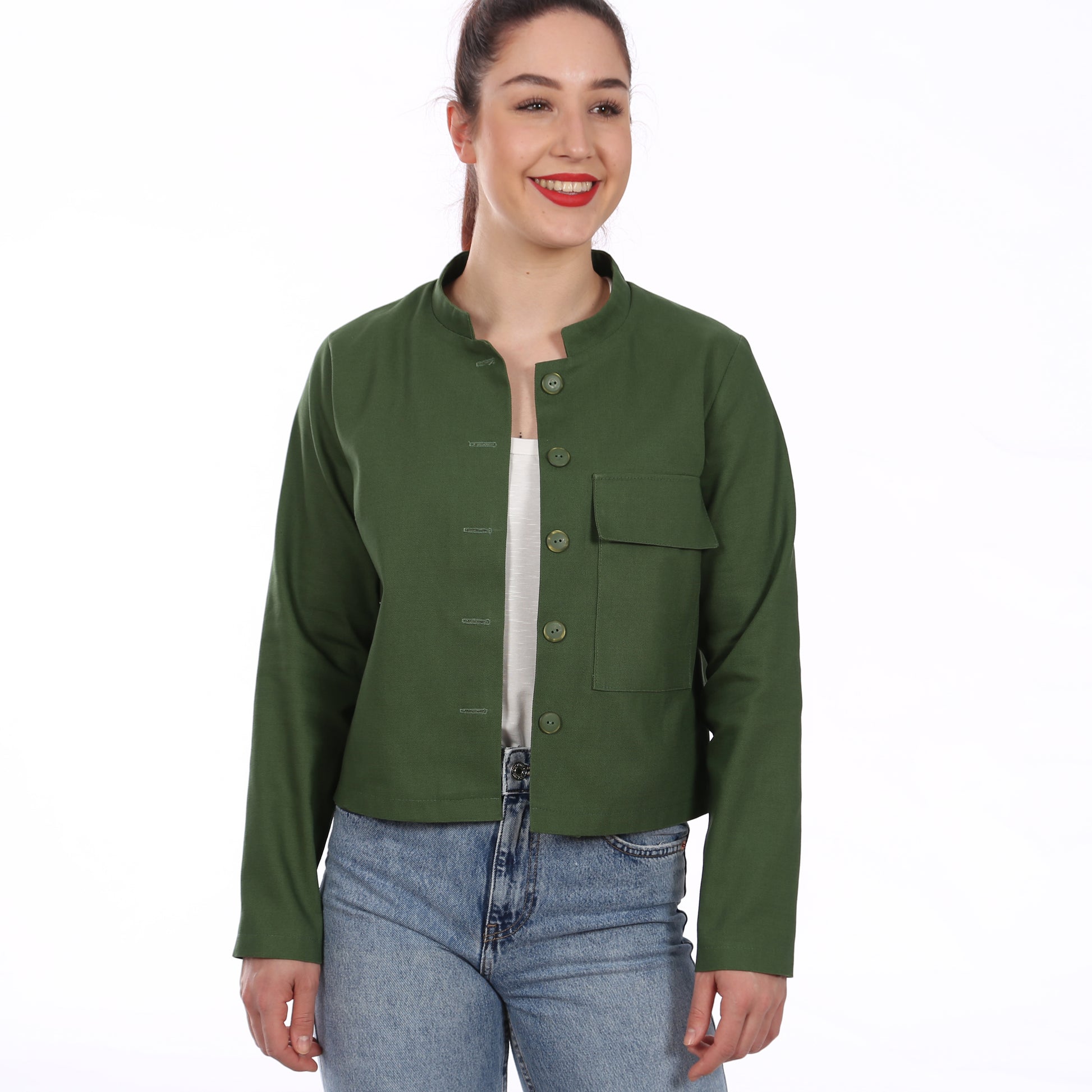 Schnittmuster Frau Cleo kurze Jacke mit Stehkragen