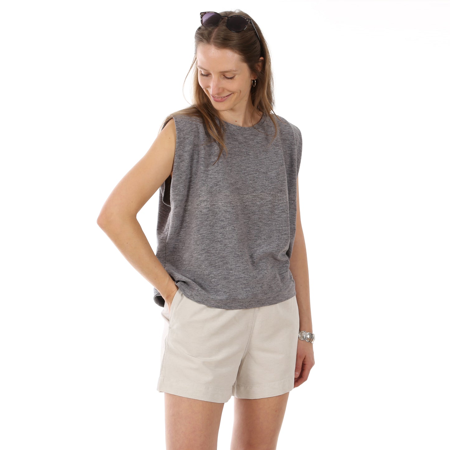 Schnittmuster Frau Thea Top mit tiefem Armloch