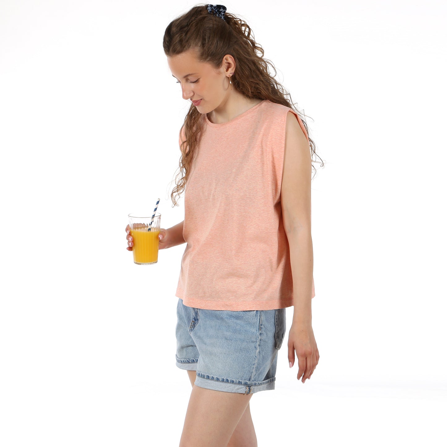 Schnittmuster Frau Thea Top mit tiefem Armloch